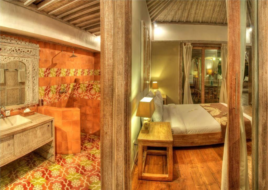 Villa Layla - Charming 2Br Villa In Oberoi - Prime Location! Seminyak  Bagian luar foto