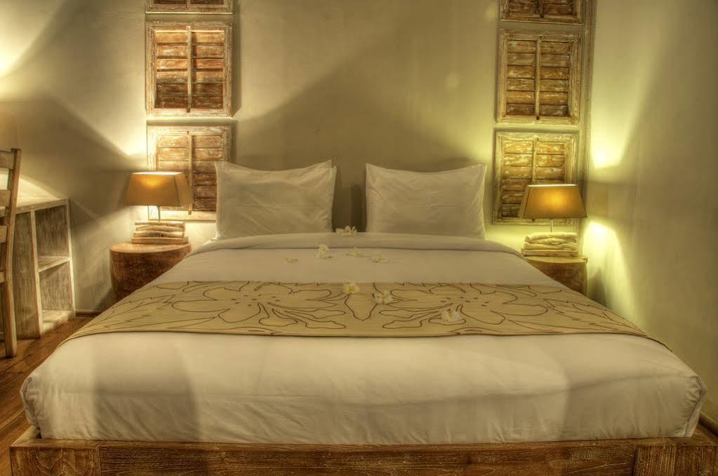 Villa Layla - Charming 2Br Villa In Oberoi - Prime Location! Seminyak  Bagian luar foto